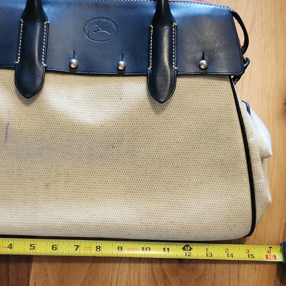 Dooney & Bourke Large Satchel - Picture 13 of 16